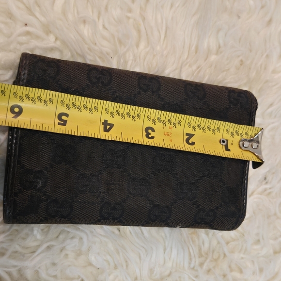 Gucci Brown GG Patterned Wallet - Picture 11 of 15